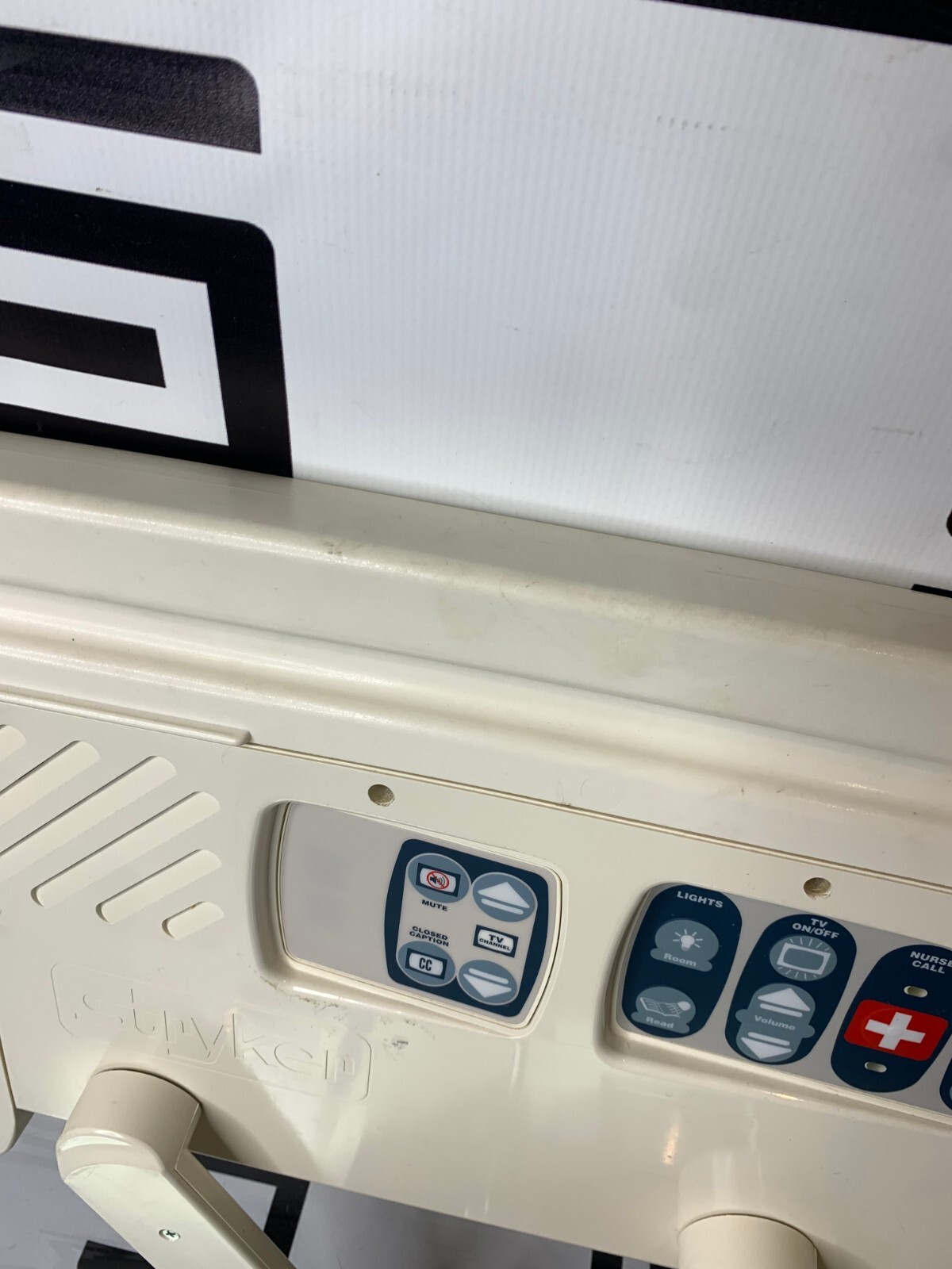 Used Stryker 3002 Secure II Hospital MED SURG BED Left Hand Siderail Controller ASSY