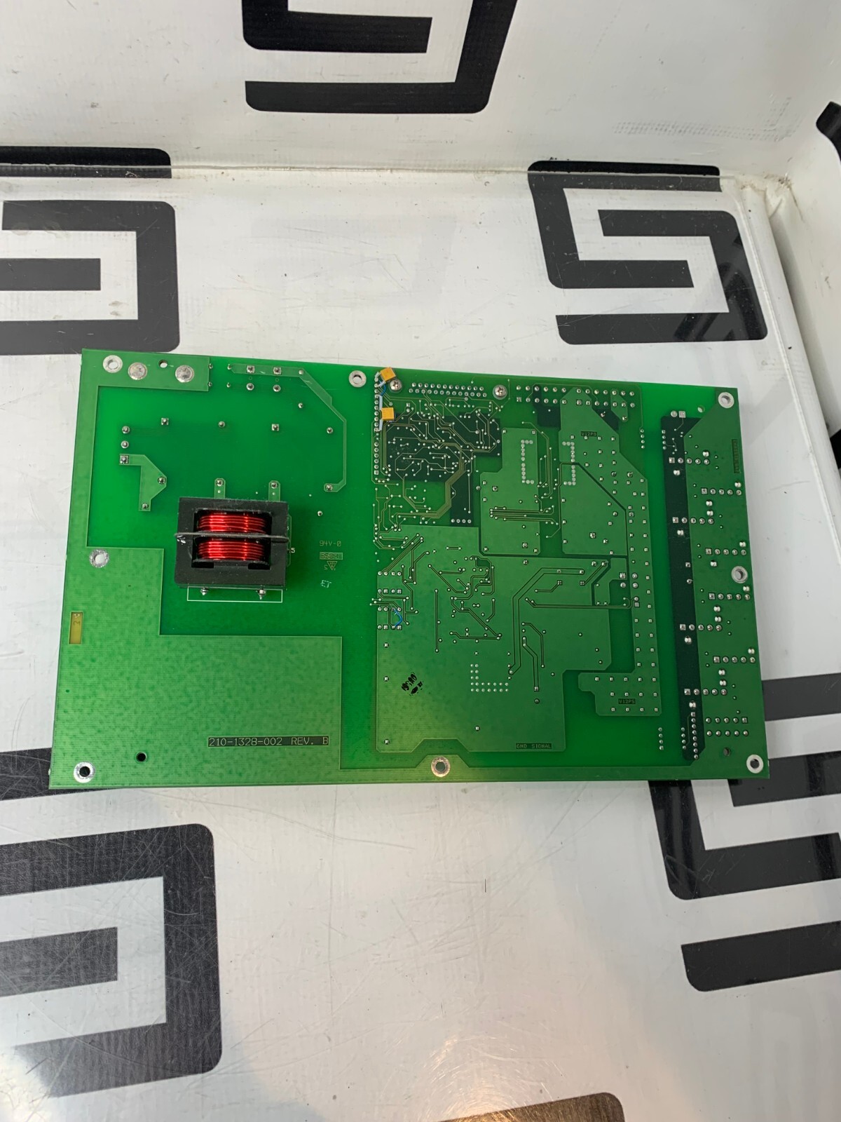 Used ALCON INFINITI VISION SYSTEM 210-1328-503 REV. B Power Distribution PCB Board