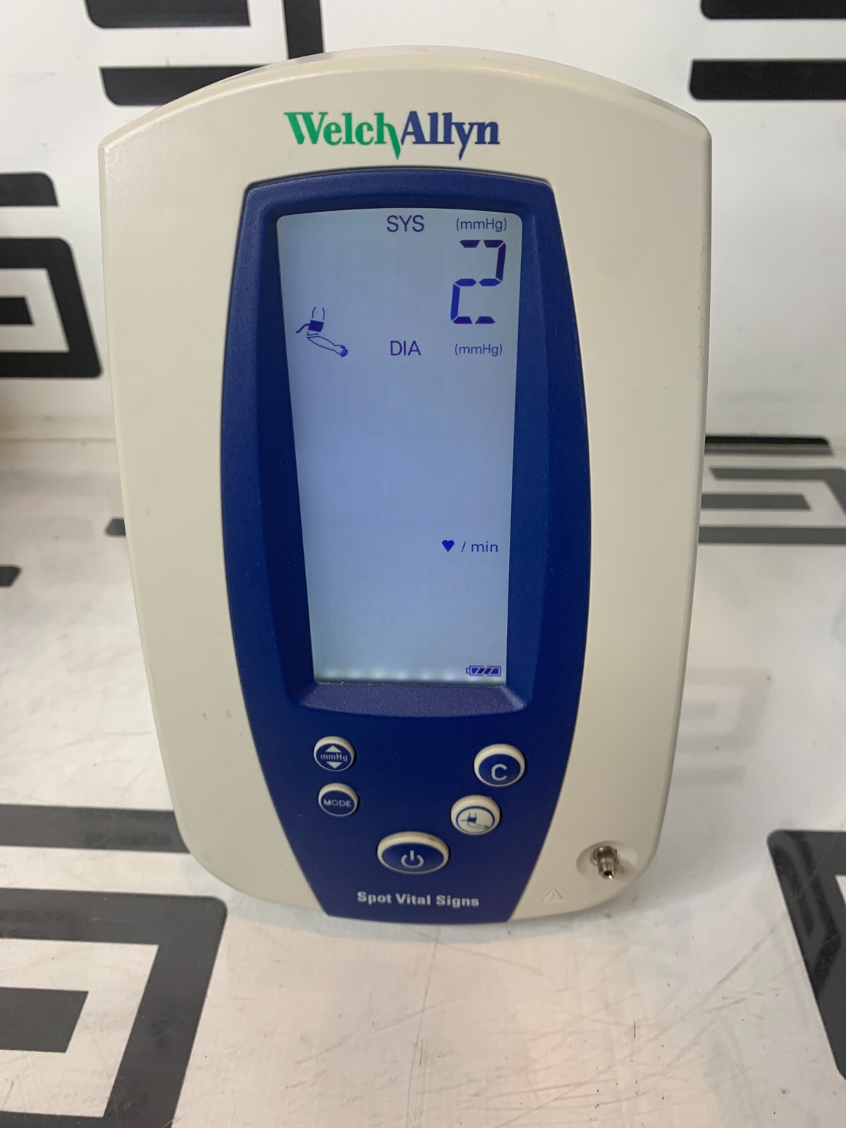 Used Welch Allyn 4200B 42OOB Spot Vital Signs Patient Monitor NIBP BP GOOD BATTERY