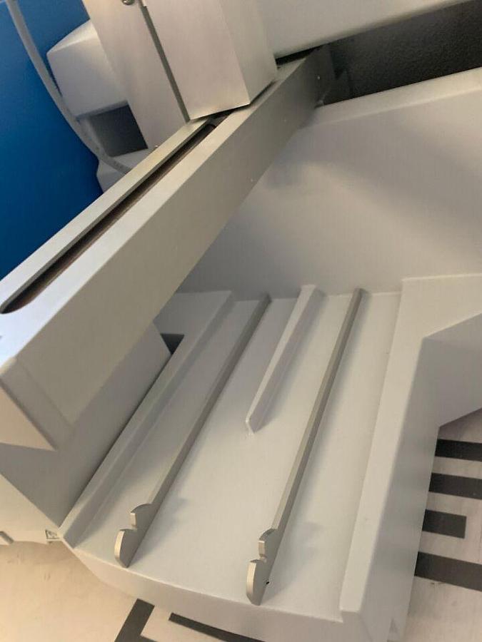 Used US Microwave Synthesizer w/ Robot Sixty 355381 355302