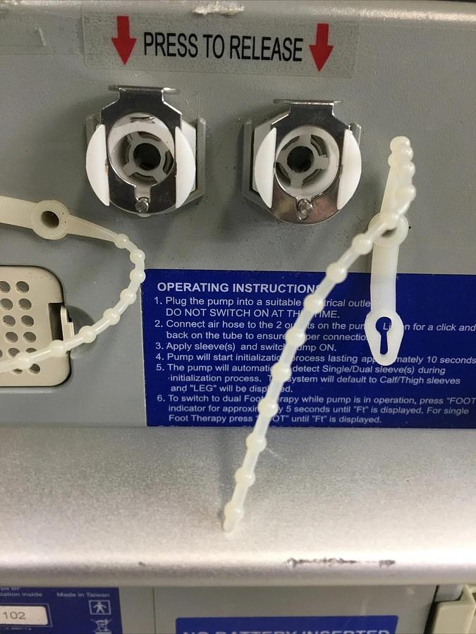 Used Medline Hemo-Force MDS600INT Intermittent DVT Pump with Tubing and Comp. Sleeve