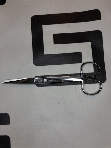 Used V. Mueller SU1703 B20XMR Scissors 30 Day Warranty SU 1703