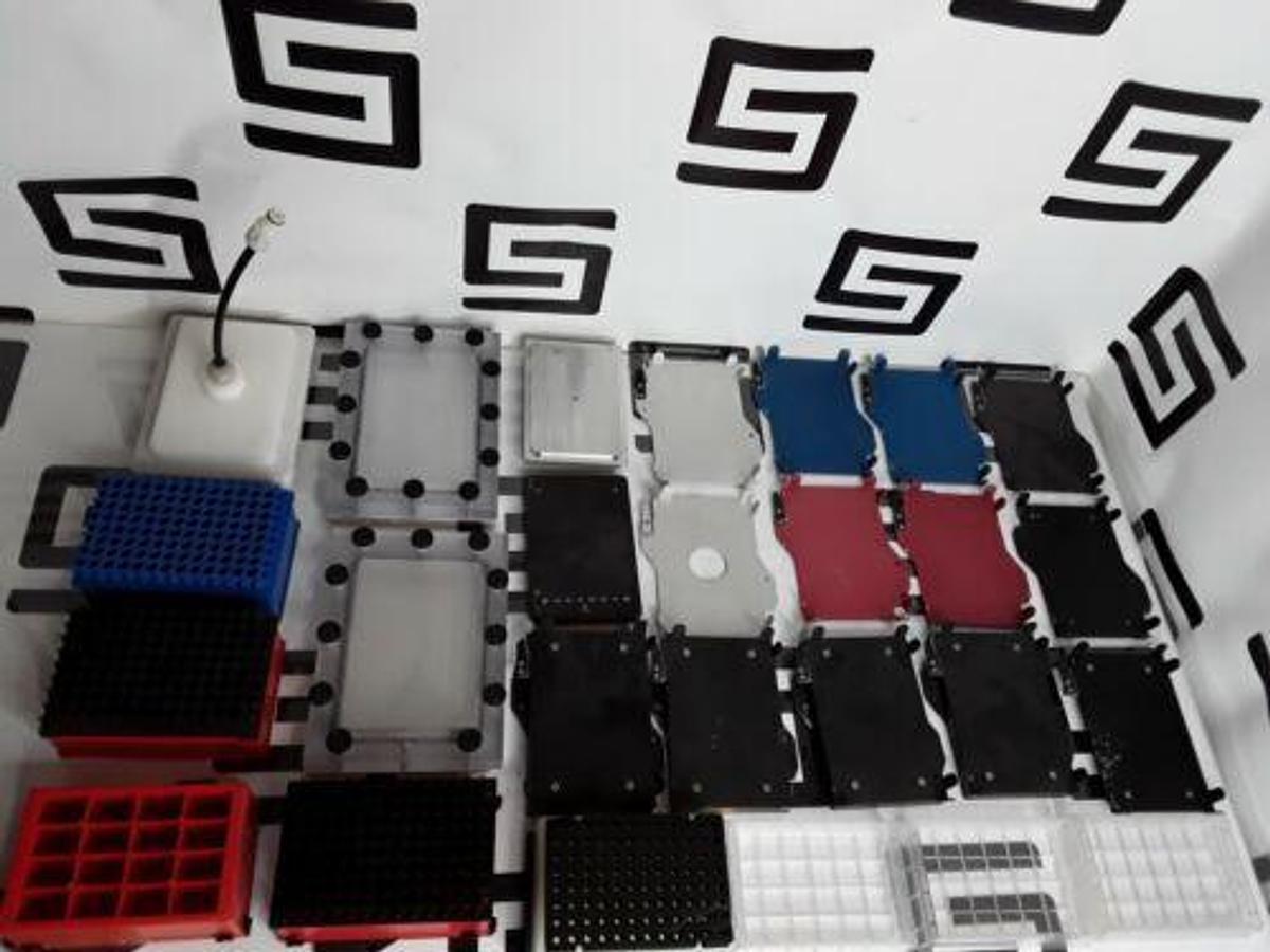 Used ZYMARK AFFYMETRIX Genechip Array Station