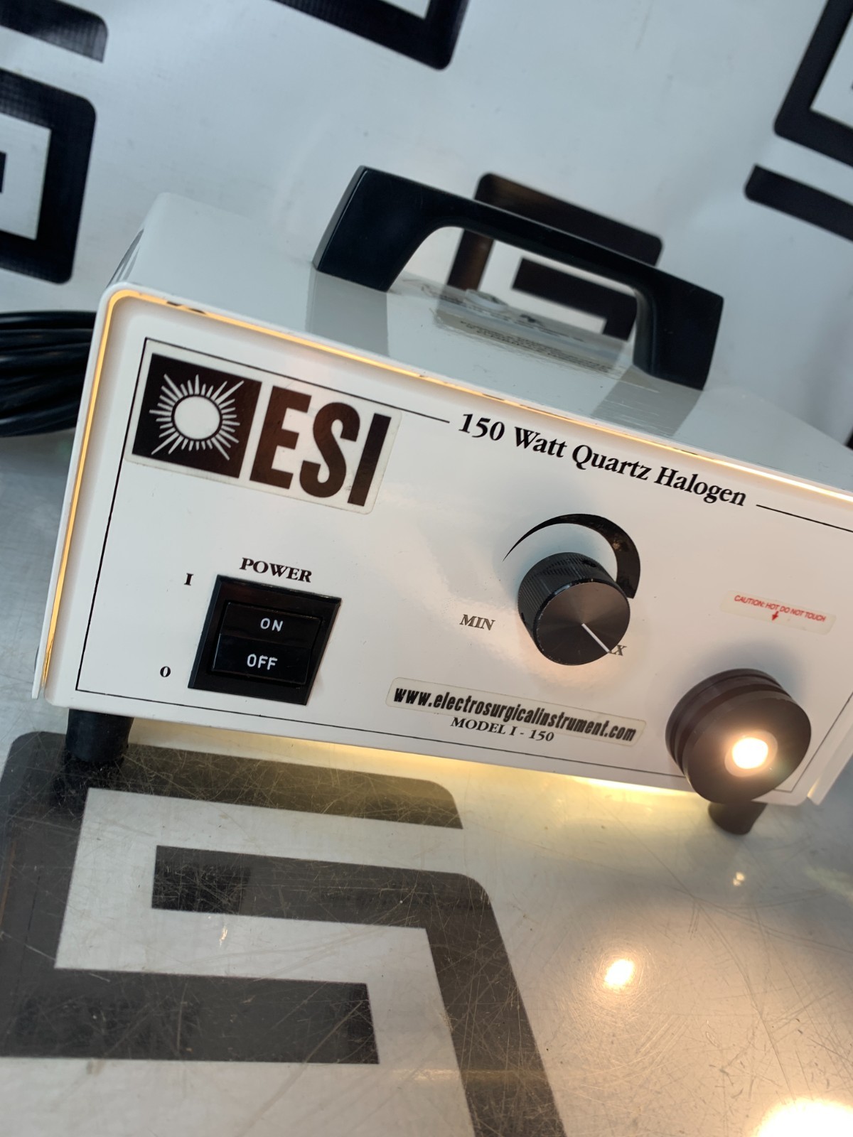 Used Cuda I-150 Light Source Fiber Optic Halogen Illuminator Quartz ESI 150W Tested