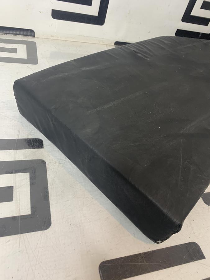 Used Skytron Power Grip Universal Split Leg P/N 4-030-60 Left Support Pad