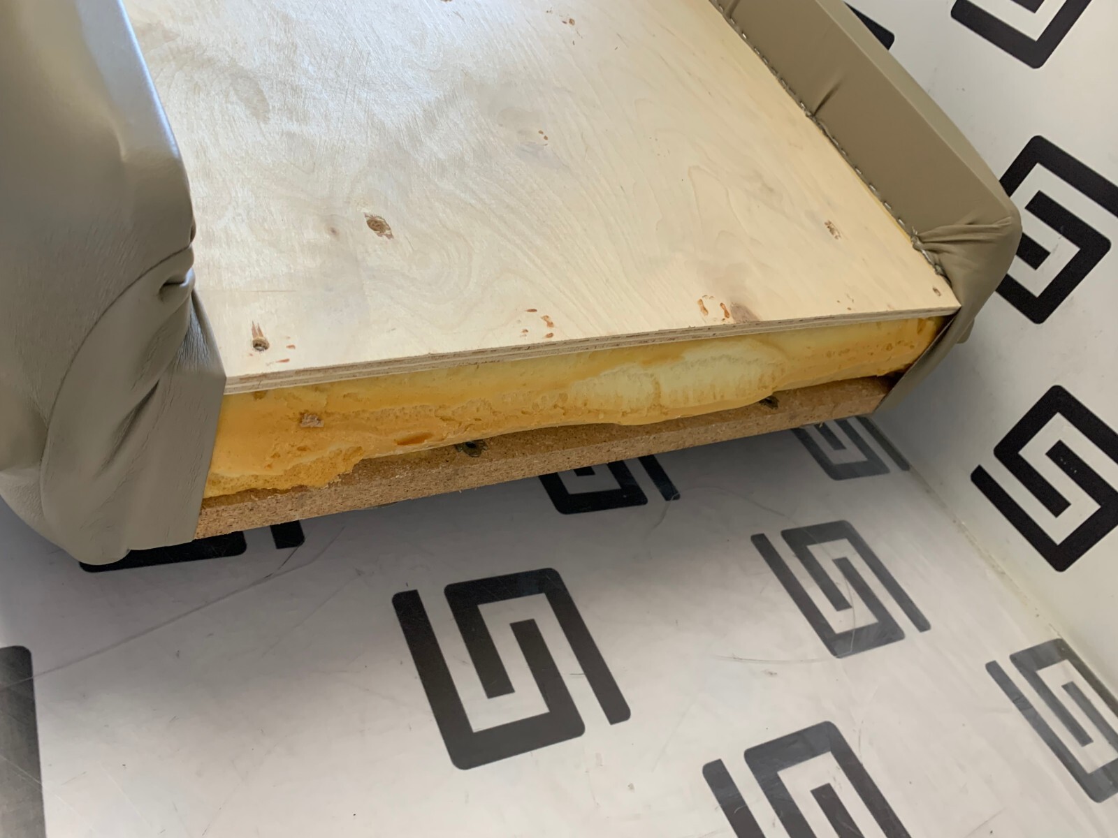 Used Replacement Upholstery Top For Midmark Ritter Table 304 Exam WARRANTY