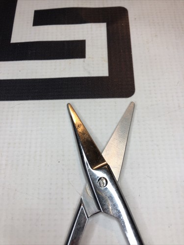 Used V. Mueller XRD103 SU 1860 Scissors 30 Day Warranty SU1860