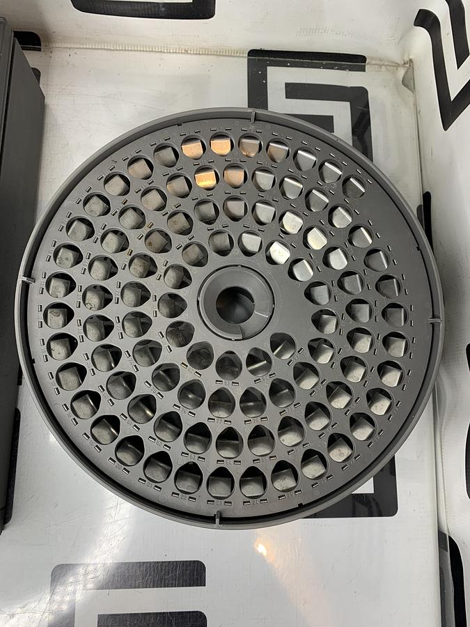 Used Amersham Pharmacia Biotech AKTA Frac-900 Fraction Collector 100-240V~ 50-60hZ