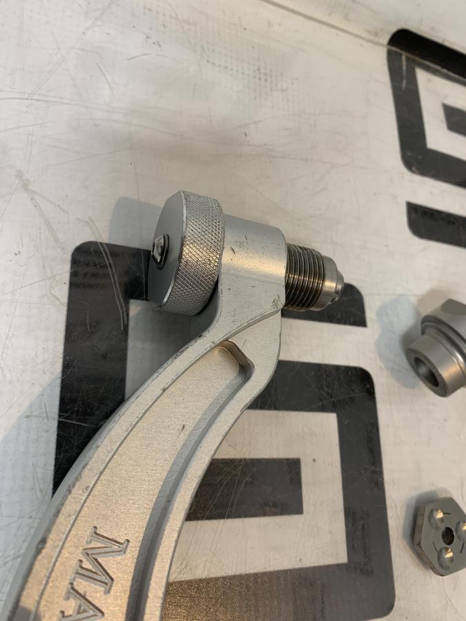 Parts/Repair Integra Mayfield Cranial Fixation Skull Clamp A-1114 Surgical Table Attachment