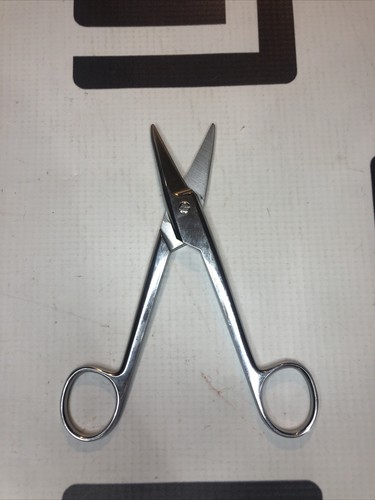 Used V. Mueller XRDT SU 1860 Scissors 30 Day Warranty SU1860