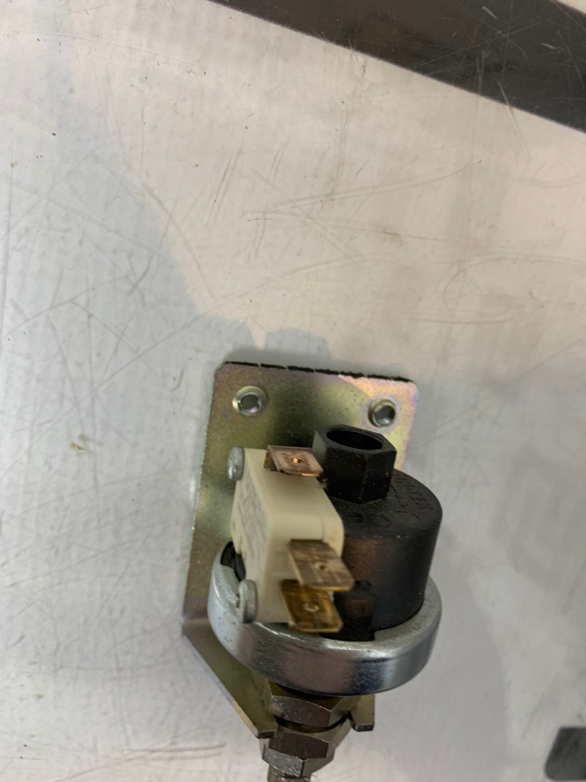 Used Scican Bravo 17V/21V Pressure switch 43100060000