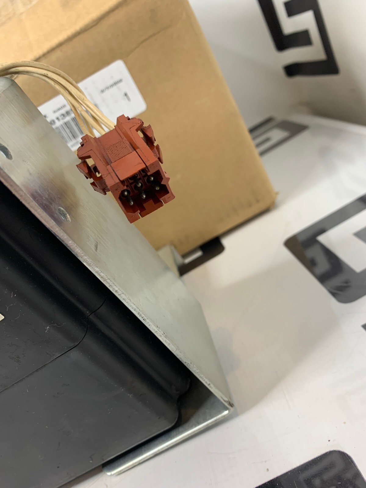 Used Xerox DocuPrint 4635 DocuTech 135 180 105K01385 105K1385 HVAC O/P ASSY Module