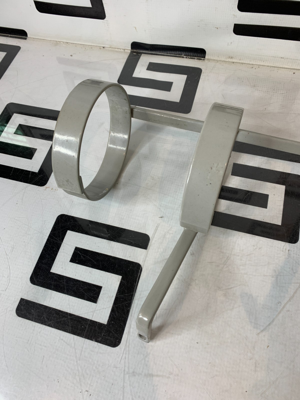 Used TransMotion TMM4B Oxygen Tank Holder Frame O2 Stretcher Chair TMM4 TMM3 TMA04-15