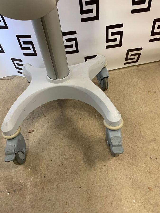 Used GE MAC 5000 MODULAR TROLLEY