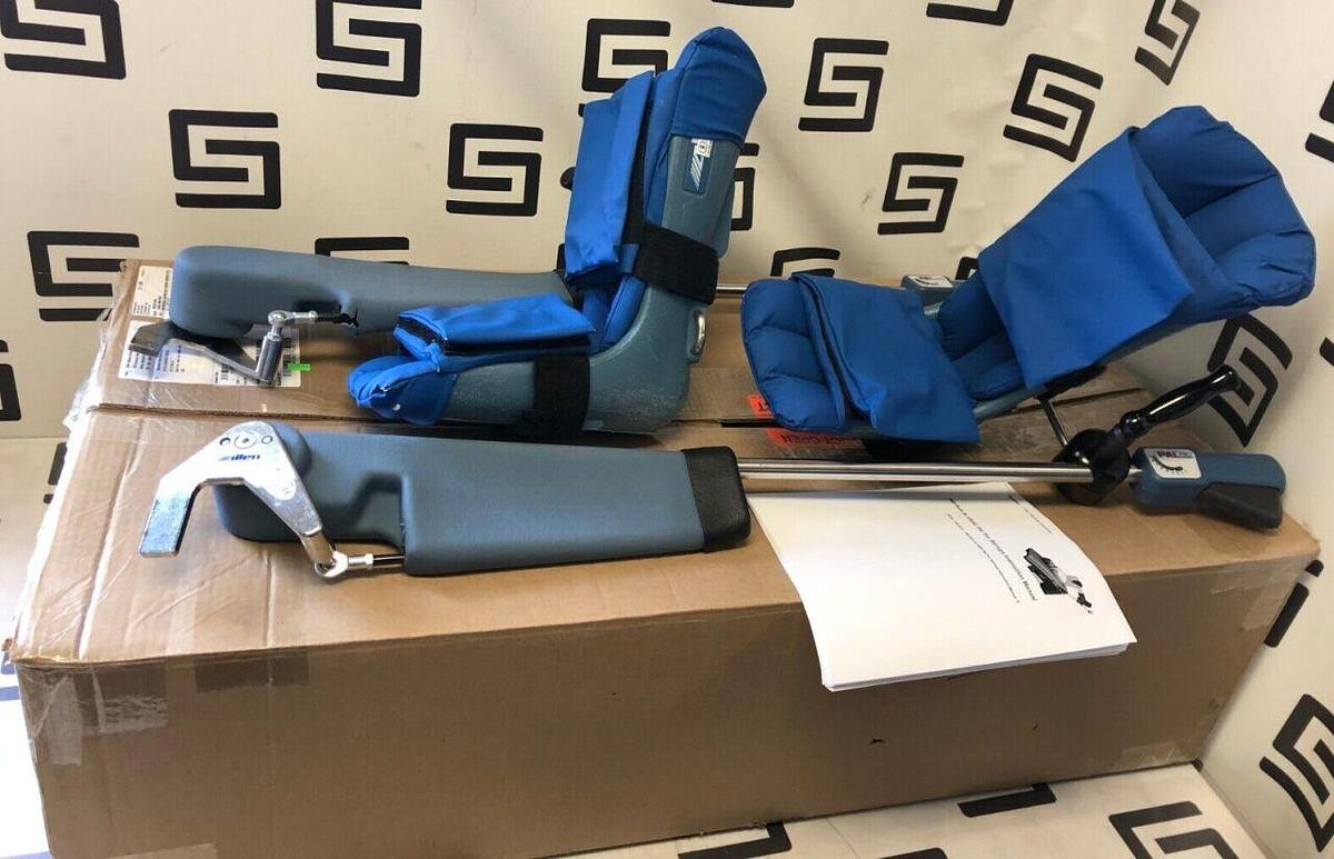 Used Allen A-10052 PAL Pro Stirrup Set Left + Right   Integrated Surgical Table Clamp