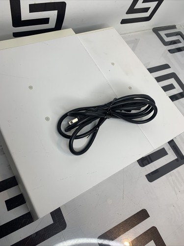 Used GE MEDICAL SYSTEMS SOLAR 8000I PATIENT MONITOR CONSOLE 2025738-002 W/ POWER CORD