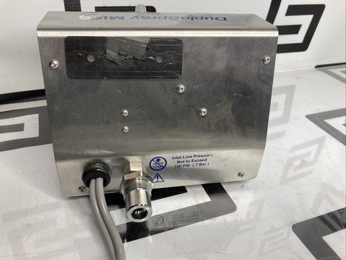 Used BAXTER 0600032 DUPLOSPRAY REGULATOR  AND FOOTSWITCH