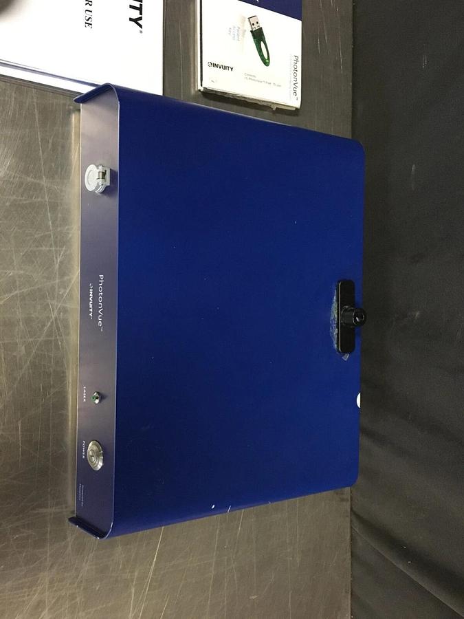 Used Invuity Photonvue PVUE-CCB-1.0 Control Box and PVUE-COH-1.0 Optical Head w/key