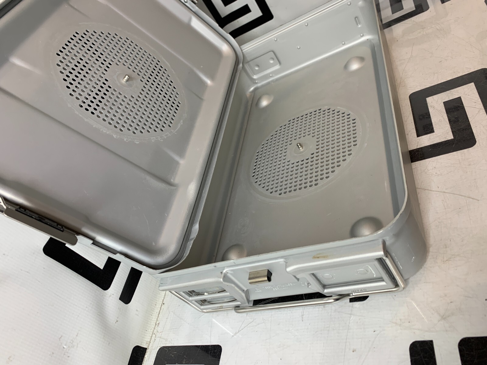 Used Aesculap Sterilization Container JN740 Lid JK789 Sterile Full Size  NO PLATES