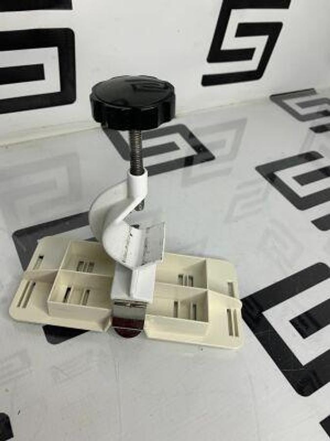 Used Edwards LIfesciences IV Pole Clamp REF DTHR DTSC