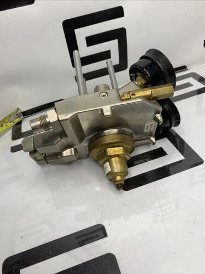 Used Anesthesia Regulator N2O Oxide N Block