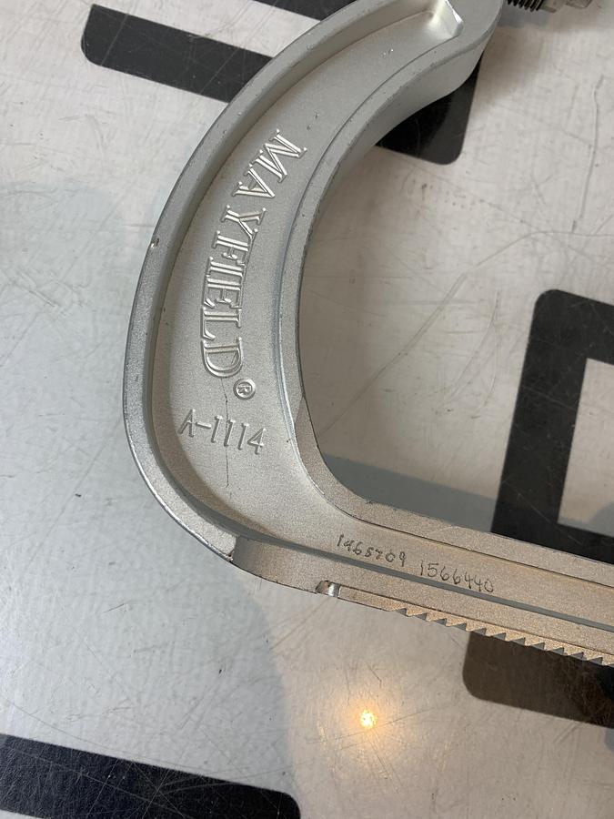 Used Integra Mayfield A-2101 Ultra Base Unit w/ Transtional Member A2101 TESTED WARRANTY