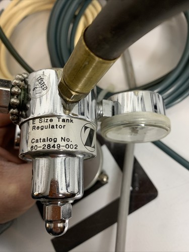 Used Zimmer Aspen Labs A.T.S. 500 Tourniquet System ATS 60-2849-002 E Tank Regulator