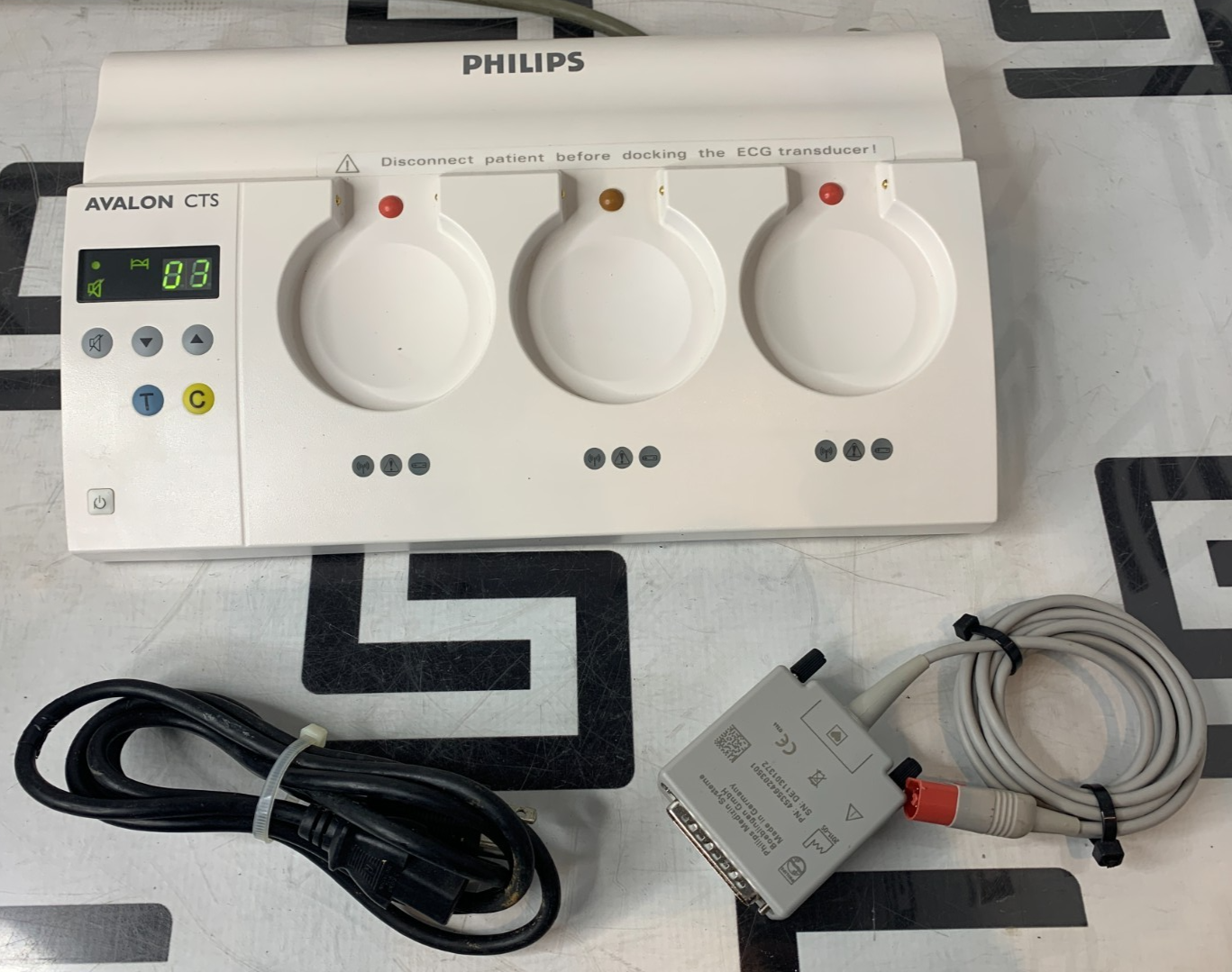Used Philips M2720A Avalon CTS Cordless Fetal Monitoring Base Docking Station