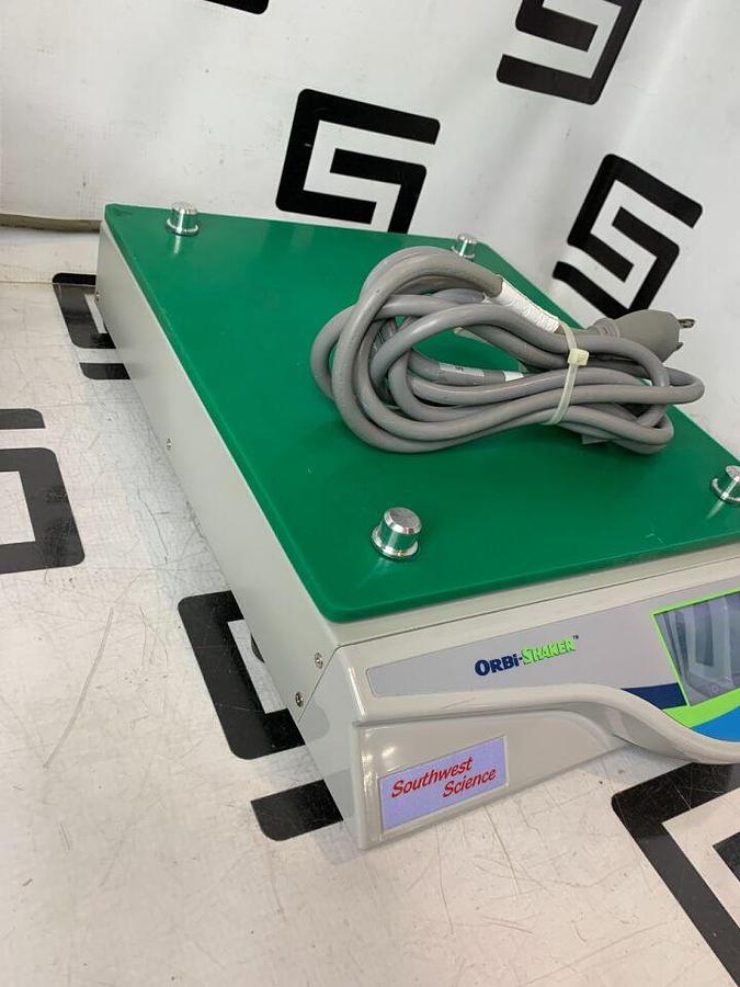 Used BENCHMARK SCIENTIFIC BT-3001