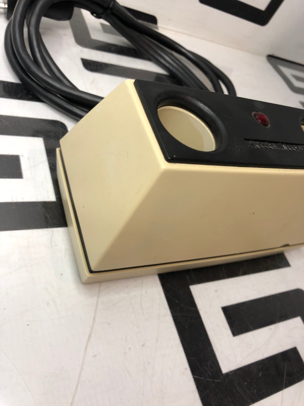 Used Welch Allyn 71110 Charger for 71500 or 71670 Rechargeable Battery Handle