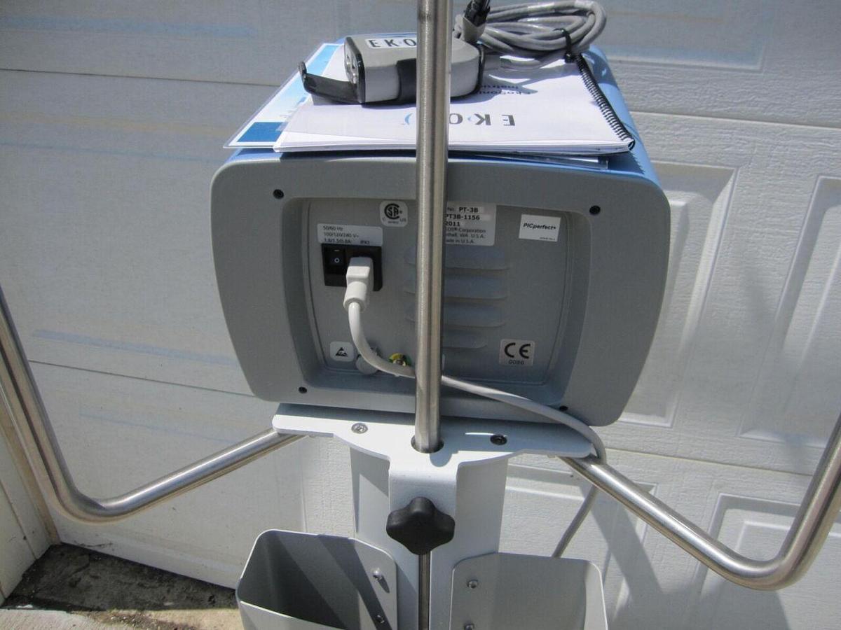 Used EKOS  EkoSonic Control Unit W/Power Cic Module Cart  Batteries