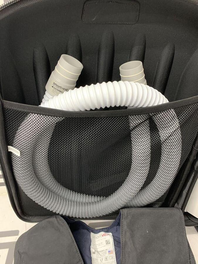 Used SMARTVEST LOW 6 Hours DEMO Unit SQL Airway Clearance Therapy Device System W/ LTU  Adult Large