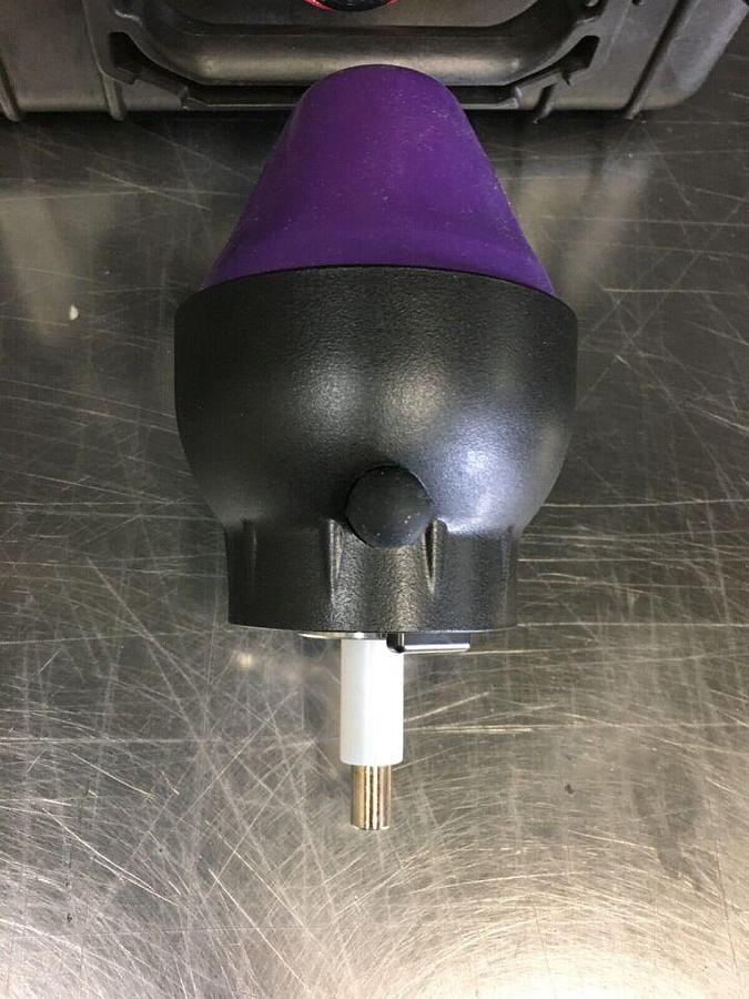 Used Aesthetic Device w/ Applicator