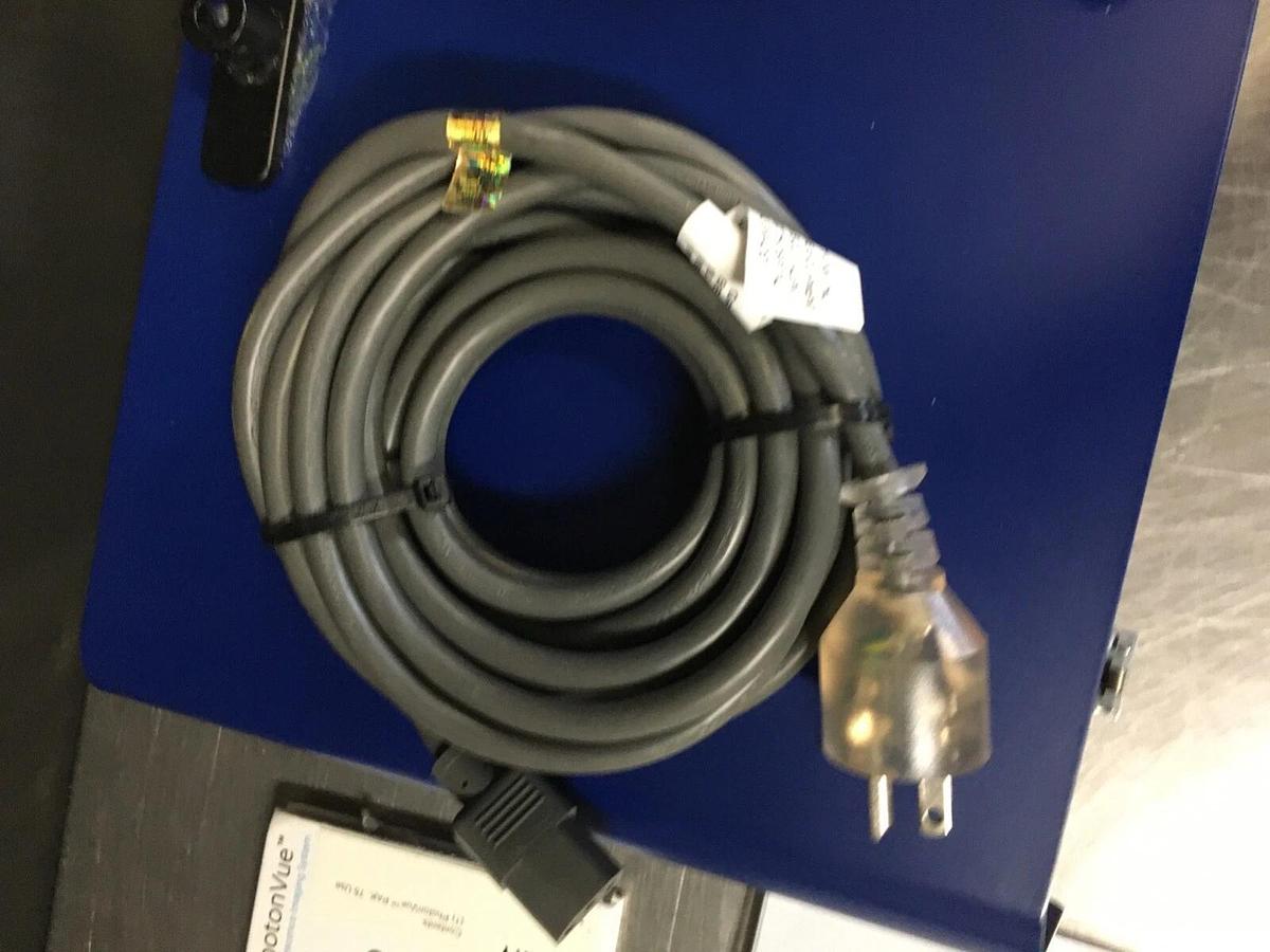 Used Invuity Photonvue PVUE-CCB-1.0 Control Box and PVUE-COH-1.0 Optical Head w/key