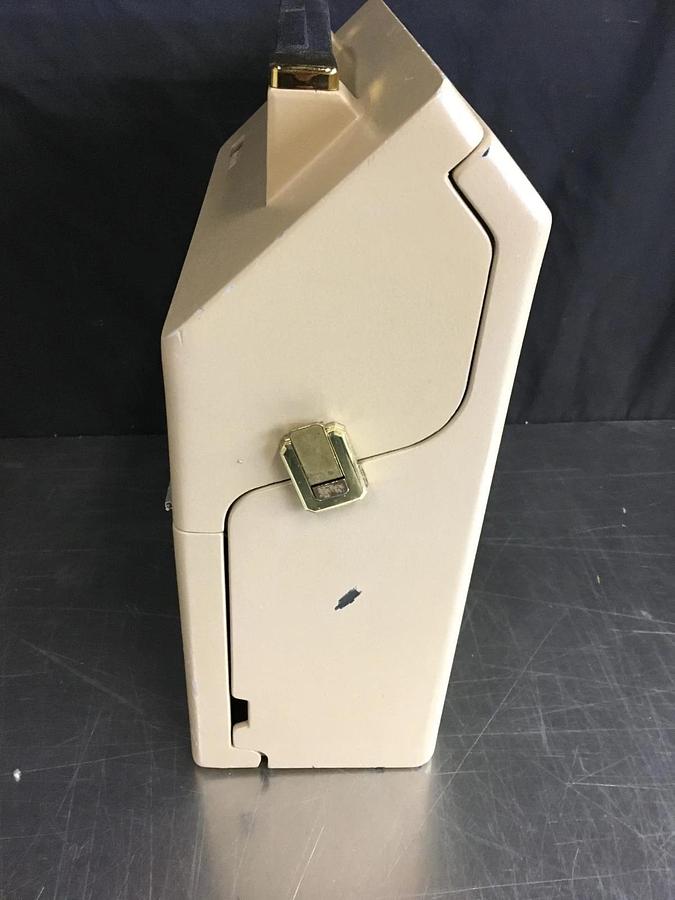 Used Maico MA 40 Audiometer MA40 Headphones Case