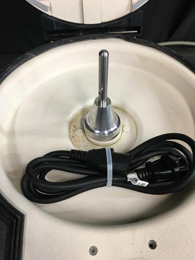 Used Clay Adams Sero-Fuge 2001 Centrifuge Benchtop w/ Rotor & Manual 420351