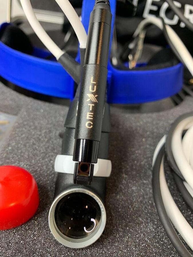 Used LUXTEC SENTECH OMRON INTEGRA Ultralight Pro Camera Head