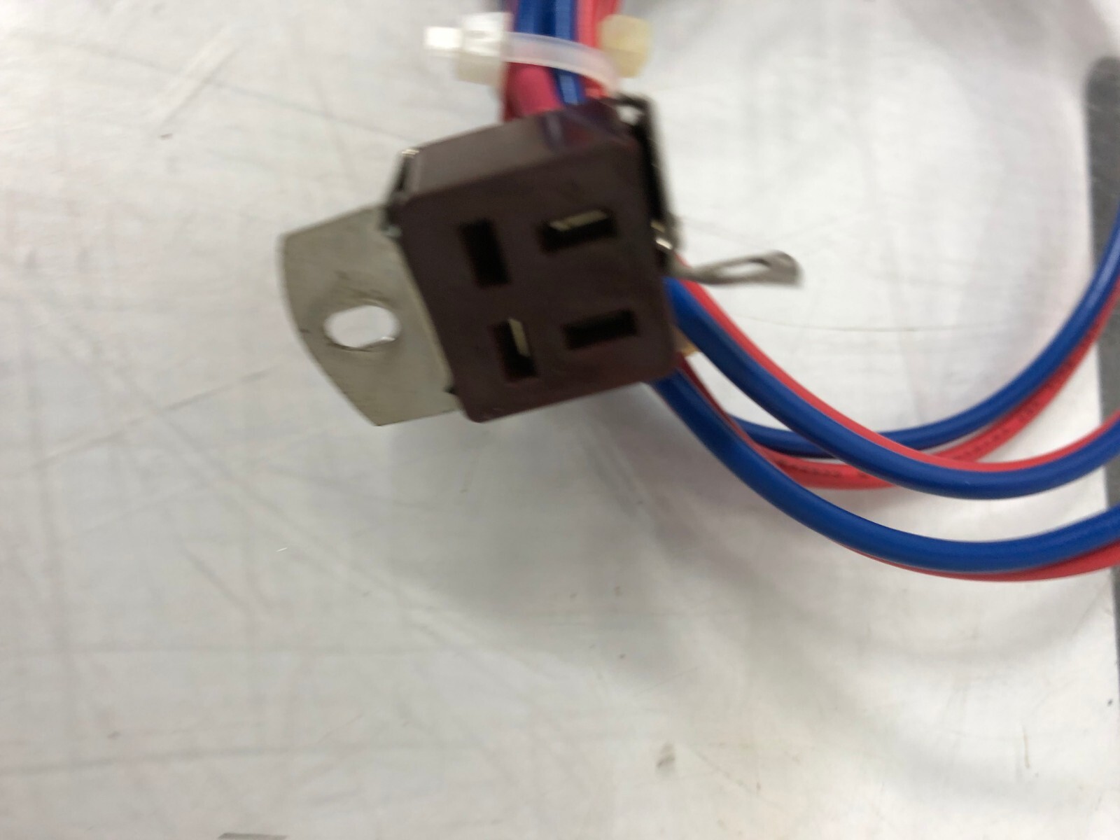 Used Nikon Diaphot TMD Microscope Lamp House Illuminator Light Receptical Plug Tested