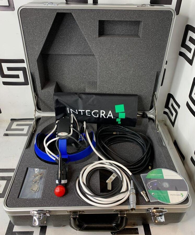 Used LUXTEC SENTECH OMRON INTEGRA Ultralight Pro Camera Head