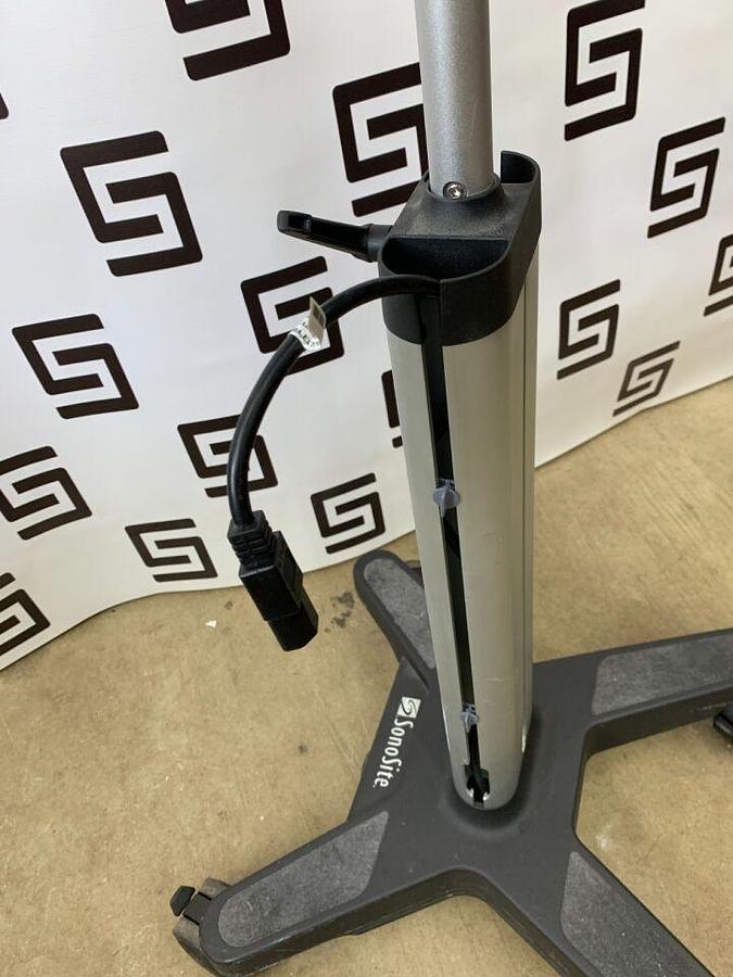 Used Edge P158015 Stand Mobile Rolling Ultrasound System Cart