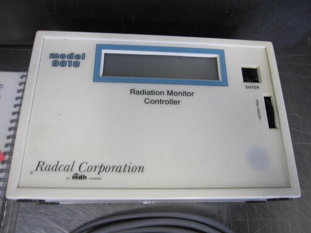 Used RadCal 9010 Radiation Monitor Controller Measurement System Xray 9060 10 x 5 -6M
