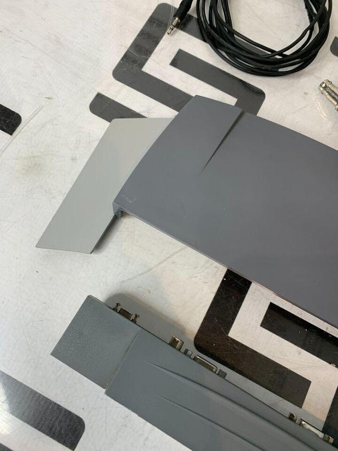 Used Titan Micromaxx Mini Dock w/ Cables -09 Mini-Dock