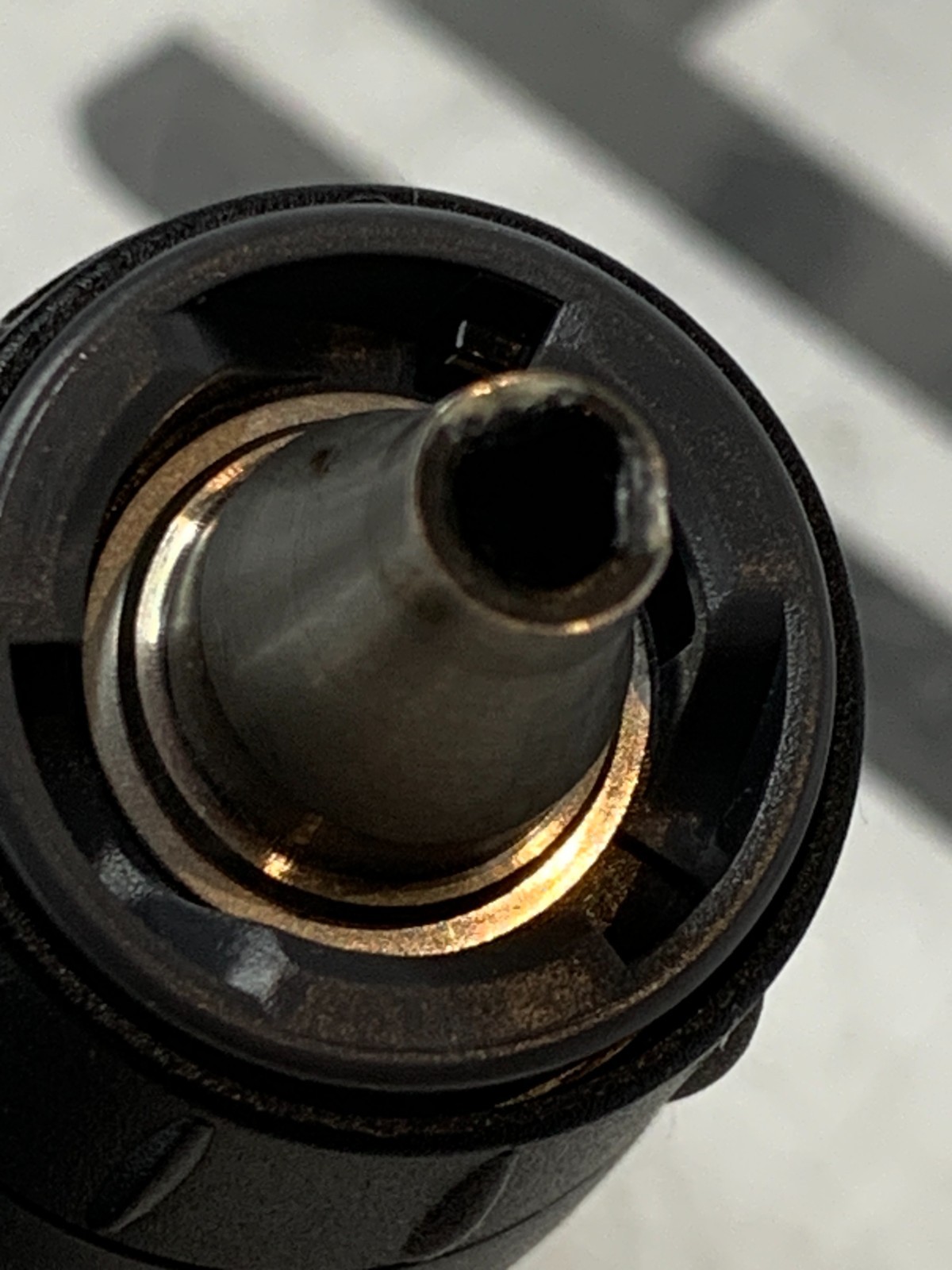 Used Welch Allyn 3.5V Macroview Diagnostic Otoscope 23810 Head Bulb Tested B DENTED