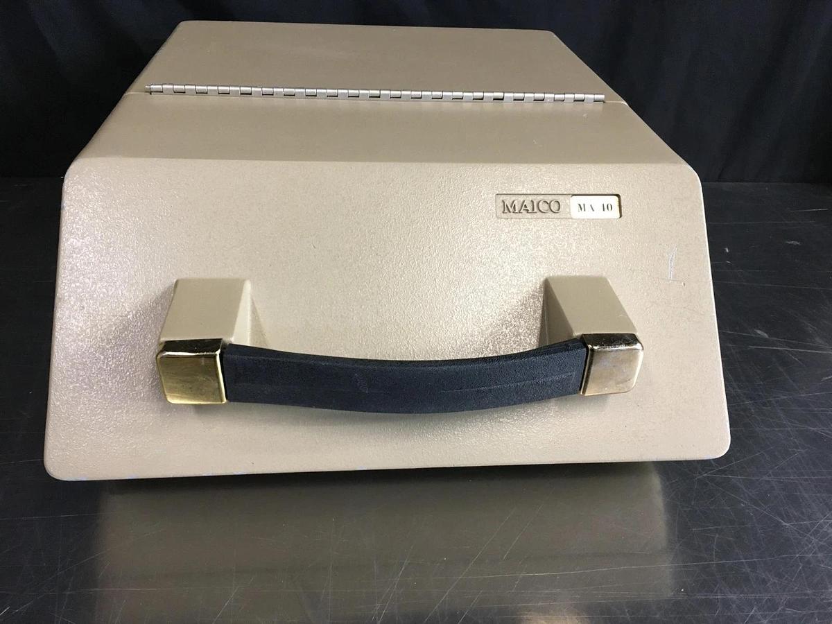 Used Maico MA 40 Audiometer MA40 Headphones Case