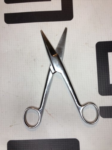 Used Jarit 100-224 Scissors 30 Day Warranty