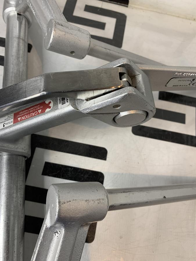 Used Integra Mayfield A-2101 Base Unit w/ Transitional Member A2101 TESTED WARRANTY