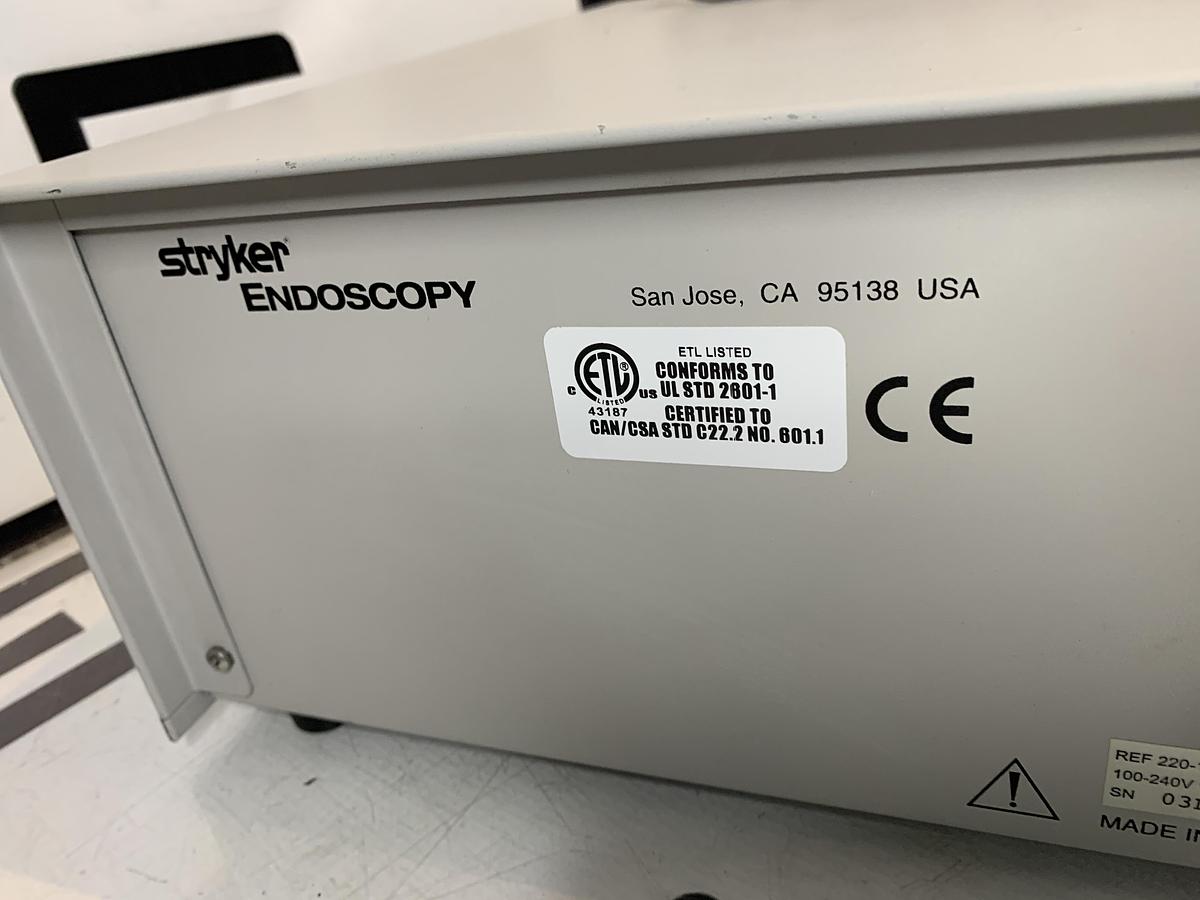 Used Stryker X6000 Light Source 220-185-000 Xenon Lamp Bulb 0 Hrs TESTED WARRANTY