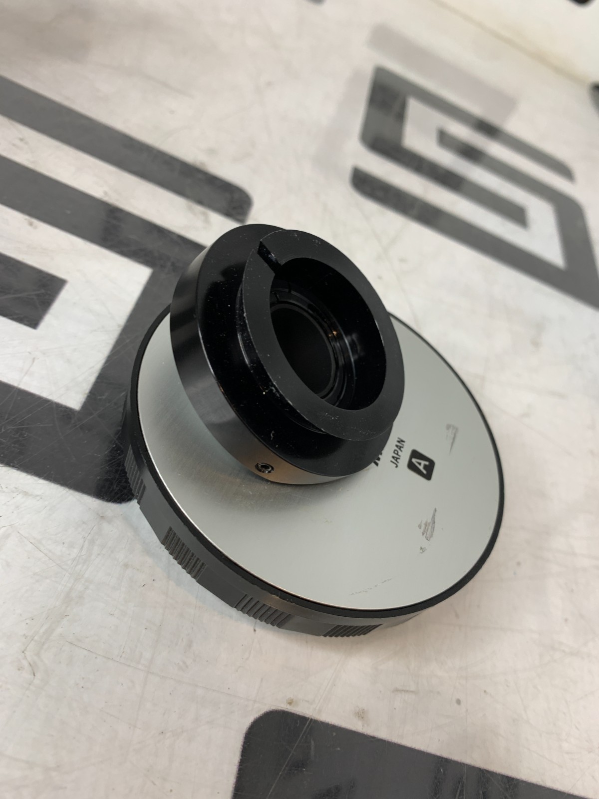 Used Nikon Diaphot Inverted Microscope Turret 5 Place Nosepiece Objective Nosecone