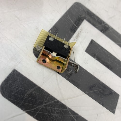 Used ITW Switches 76-6005 Door Interlock Safety Switch SPDT-DB Bottom Solder Terminal