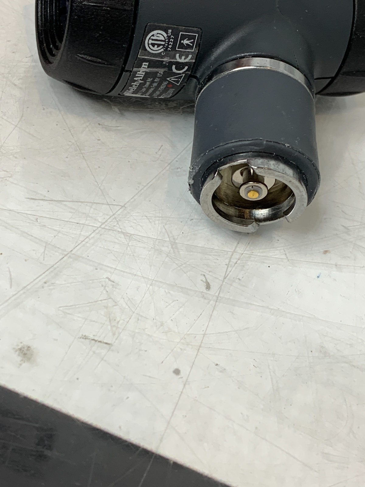 Used Welch Allyn Otoscope 23810 Macroview 3.5V Diagnostic  Head Bulb Tested DENTED